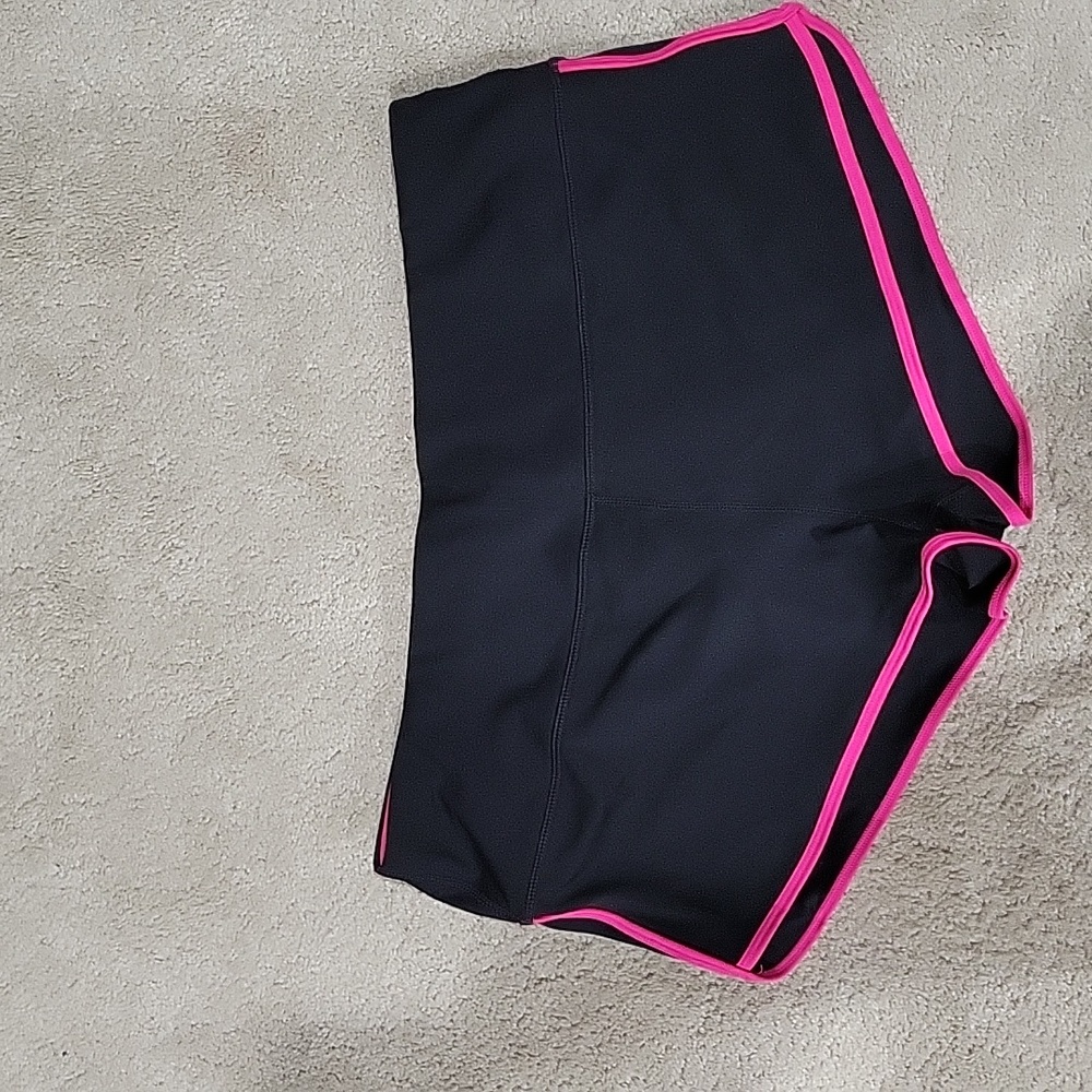 Athlio shorts